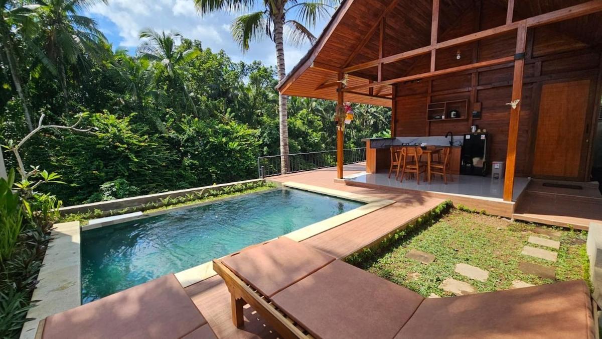 Utu 2, - Bali * Ubud